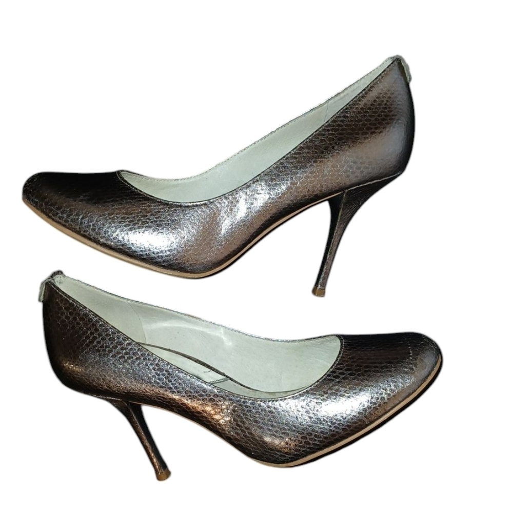 Michael Kors Silver Textured Heels Women's Metallic Pumps Size 5.5